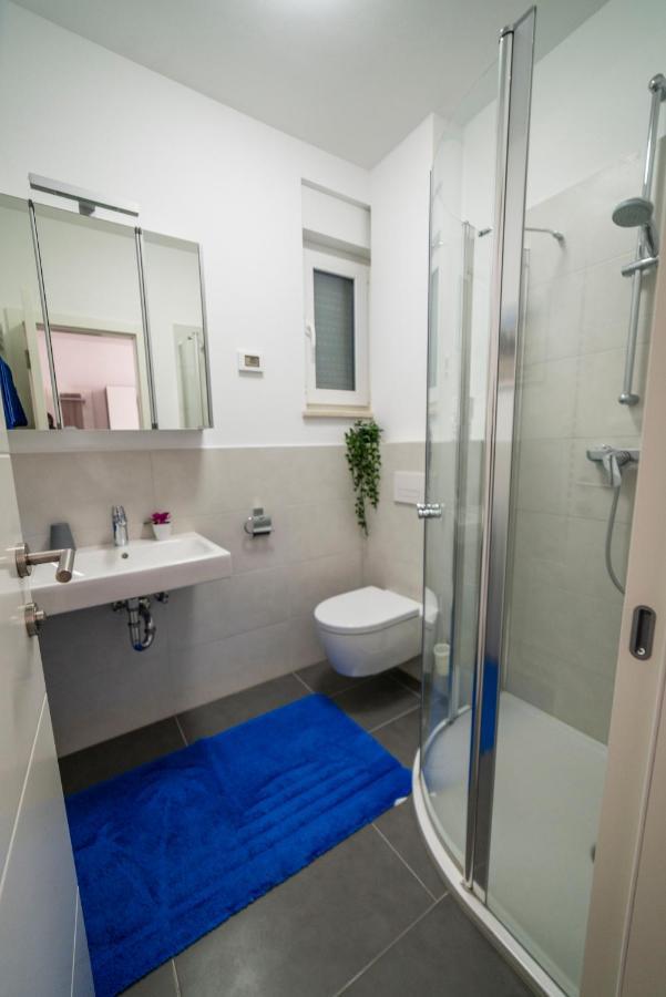 Apartments Adriana プーラ エクステリア 写真