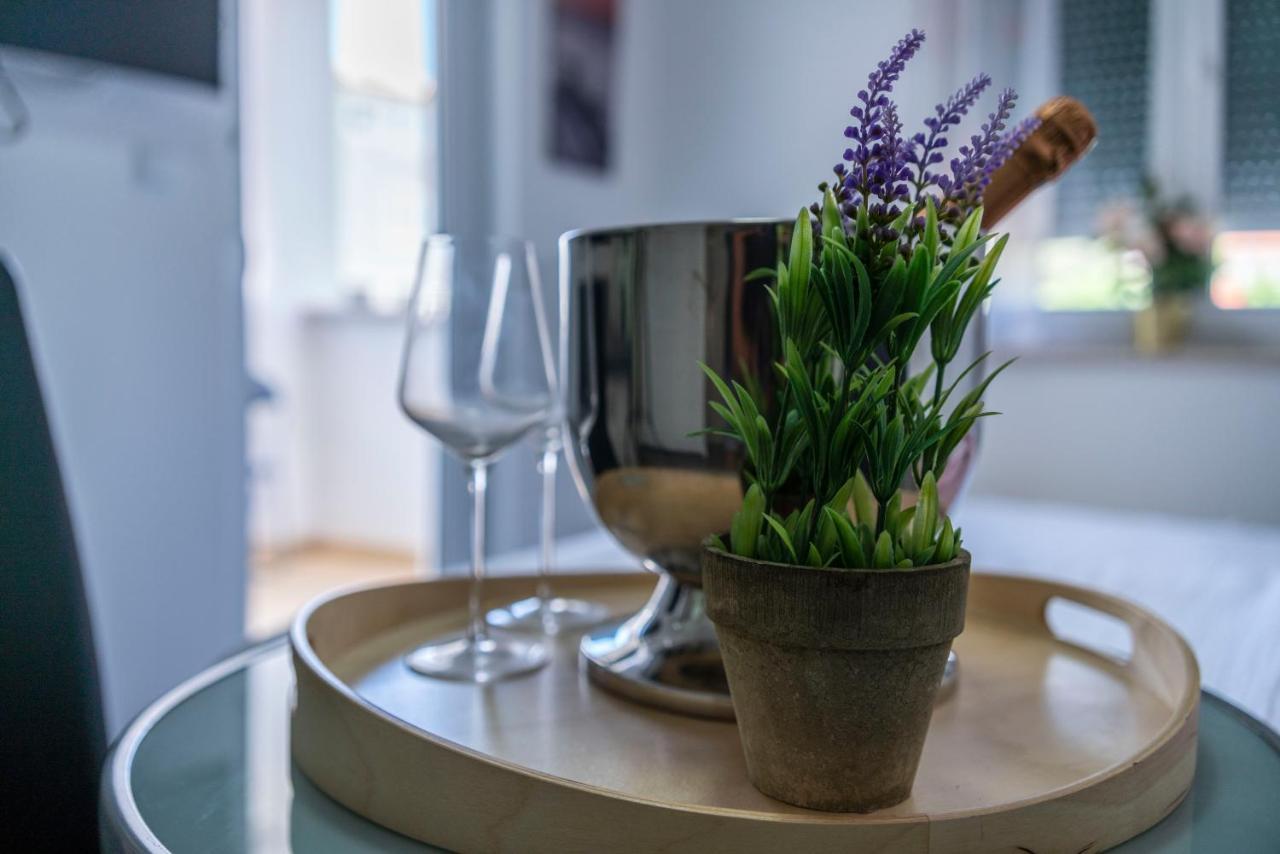 Apartments Adriana プーラ エクステリア 写真