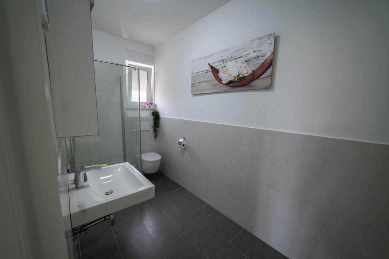 Apartments Adriana プーラ エクステリア 写真