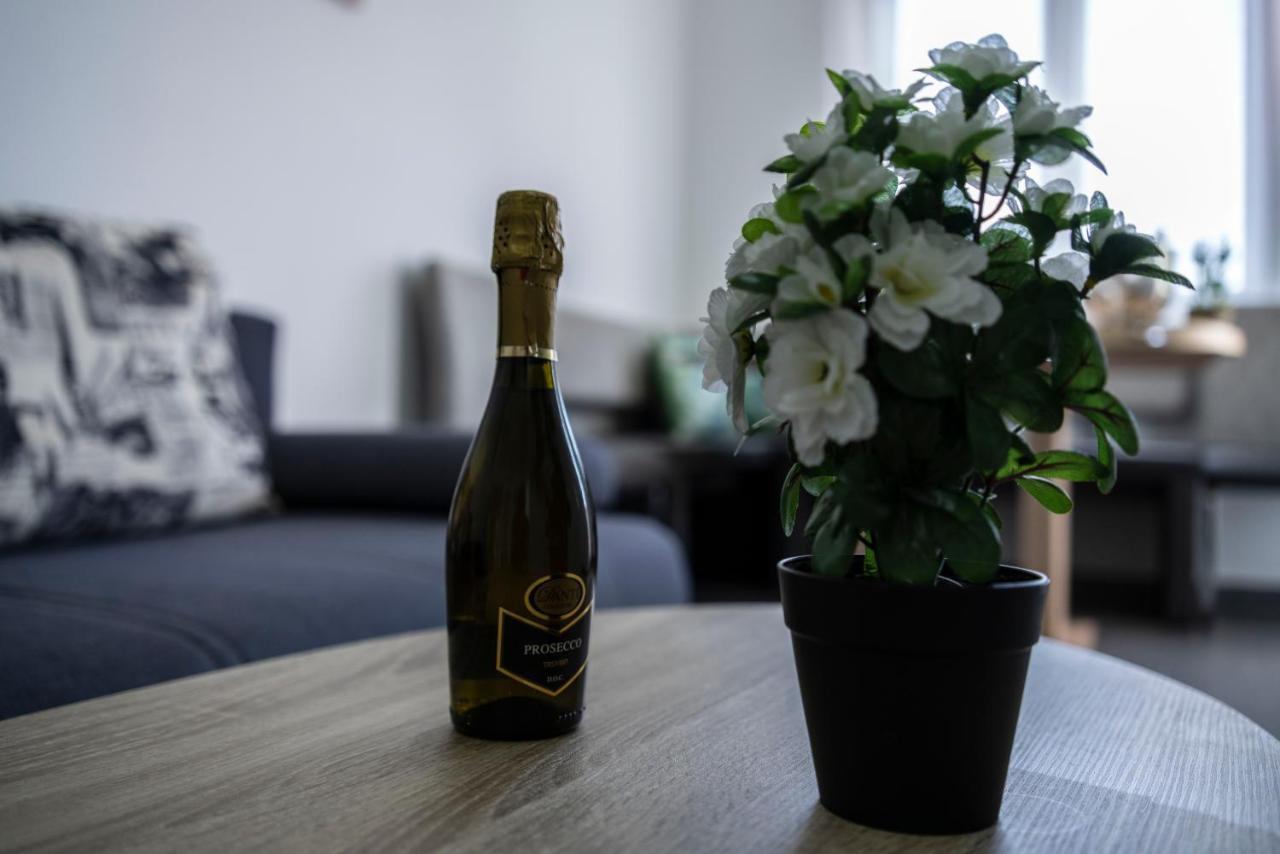 Apartments Adriana プーラ エクステリア 写真