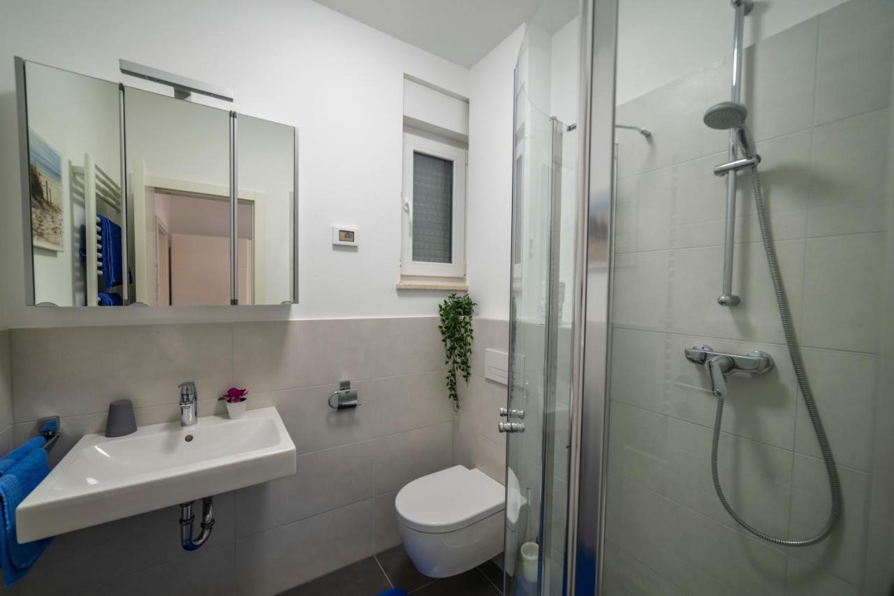 Apartments Adriana プーラ エクステリア 写真
