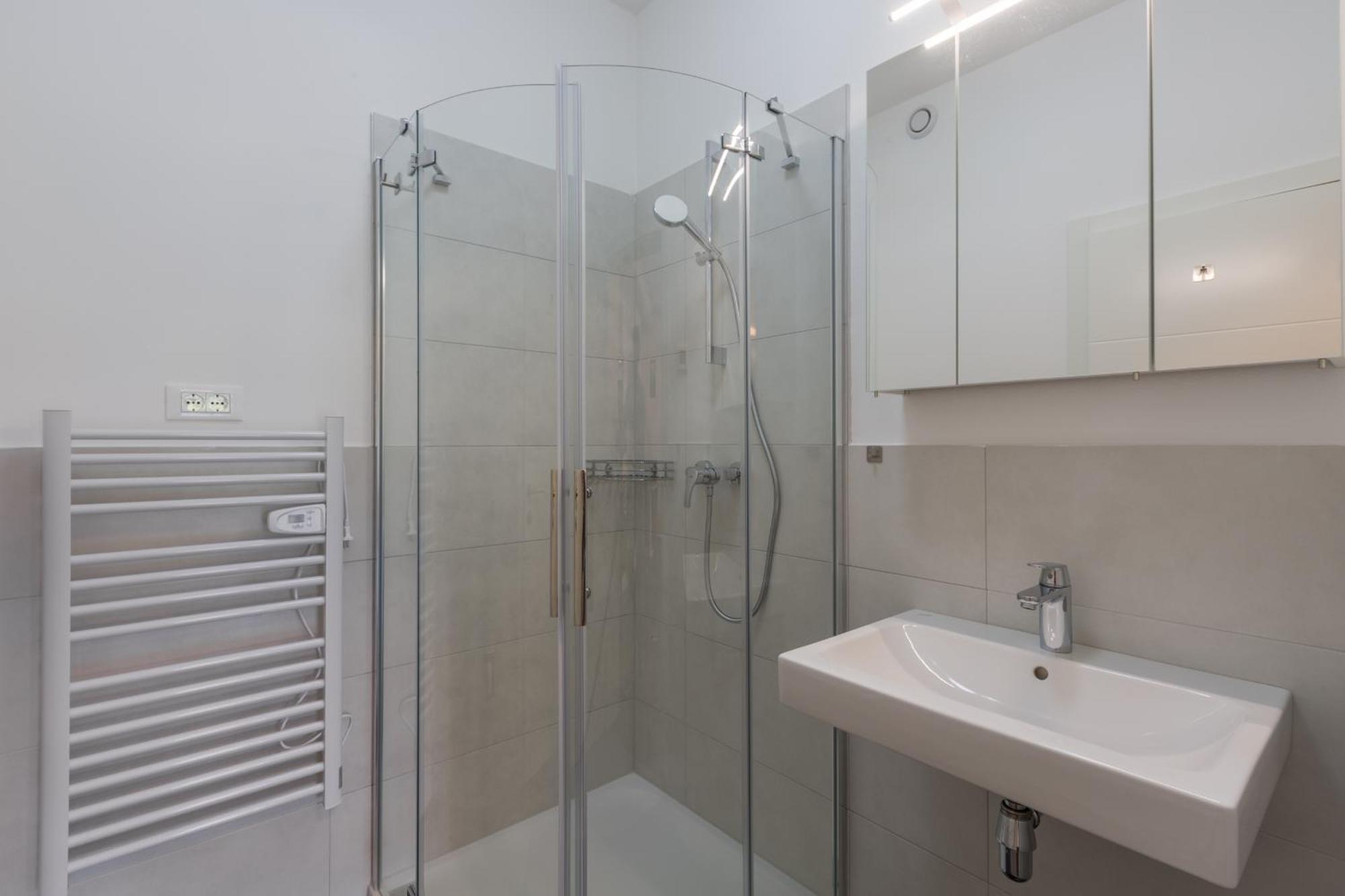 Apartments Adriana プーラ 部屋 写真