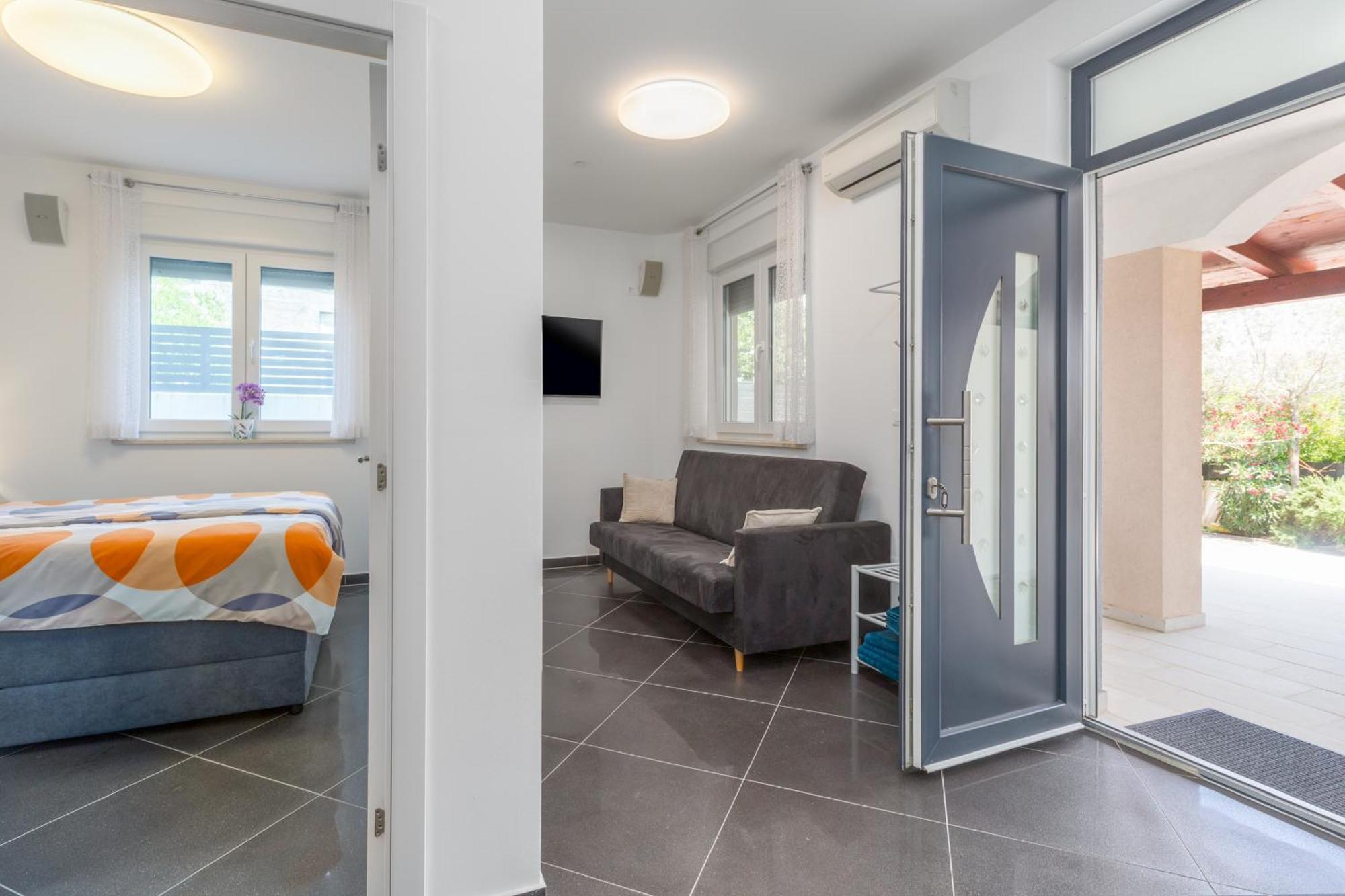 Apartments Adriana プーラ 部屋 写真