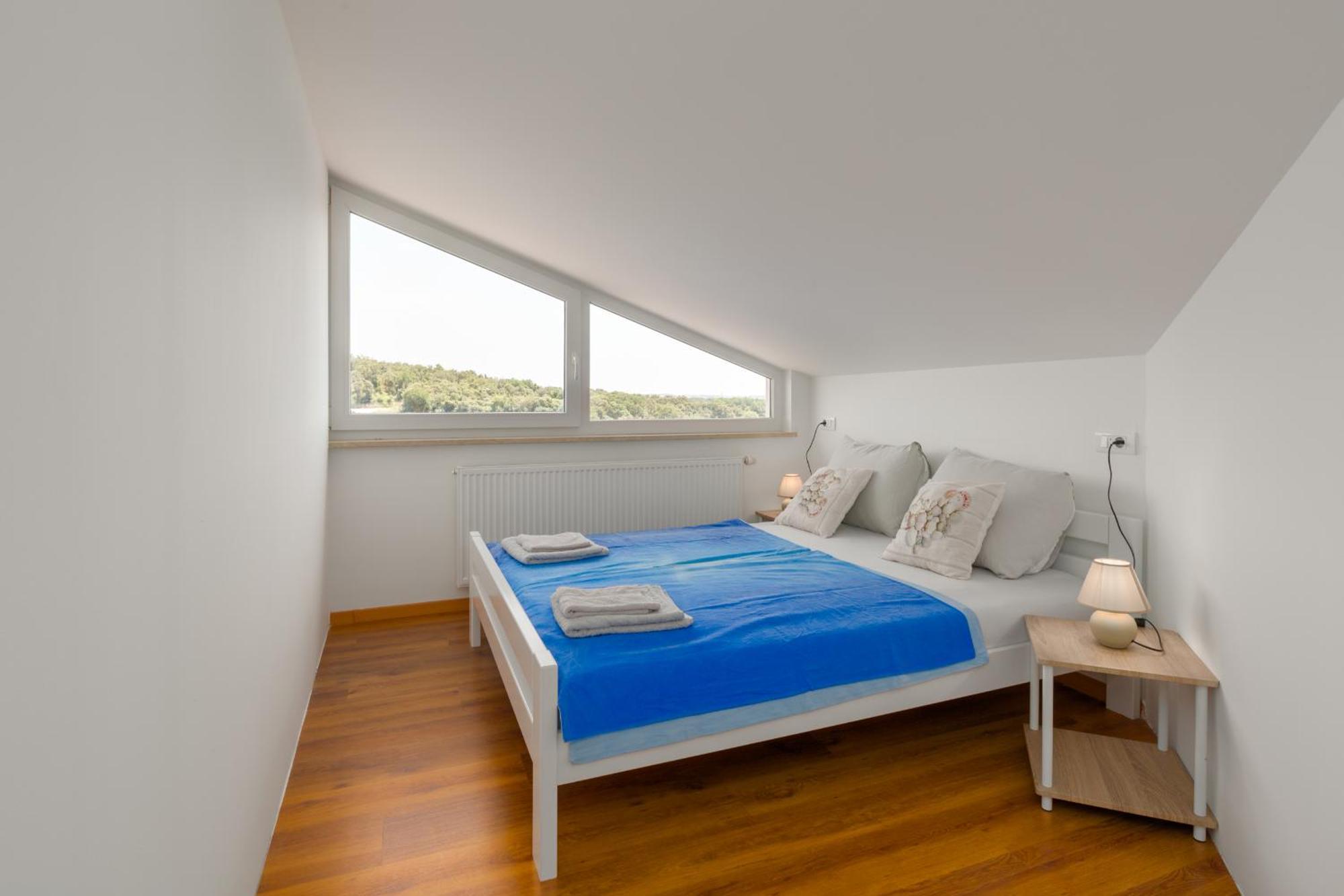 Apartments Adriana プーラ 部屋 写真