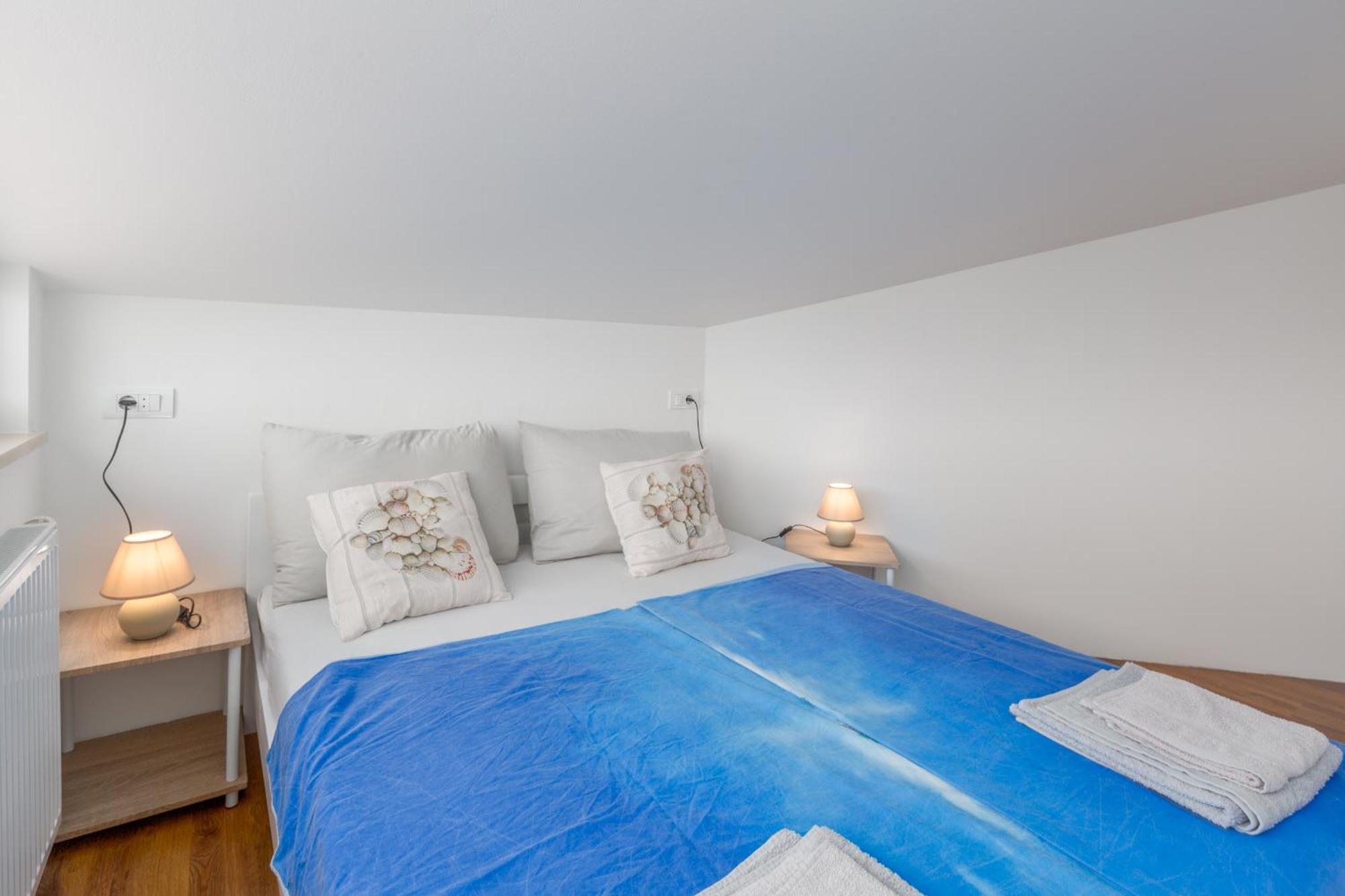 Apartments Adriana プーラ 部屋 写真